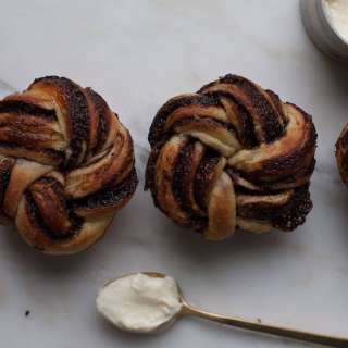 Chocolate Caraway Babka Buns 