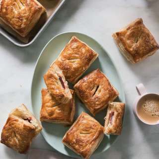 Pastelitos de Guayaba Recipe