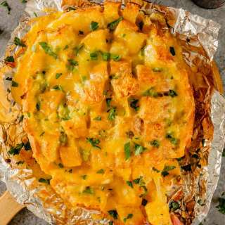 Cheesy Pull-Apart Bread