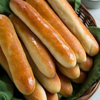 Breadsticks Recipe (Olive Garden Copycat)