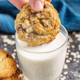 Oatmeal Chocolate Chip Cookies