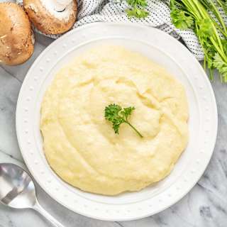 Creamy Cheddar Parmesan Polenta