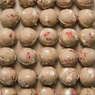 Strawberry and Cream Cookies