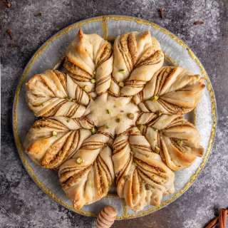 Baklava Star Bread