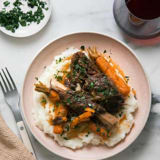 Garlic Braised Short Ribs