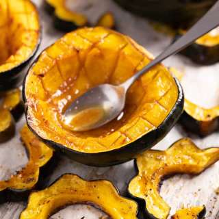How to Cook Acorn Squash(Sweet and Savory)