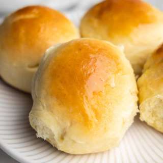 Homemade Hawaiian Sweet Rolls