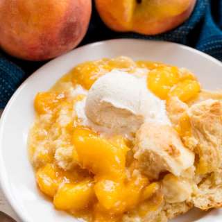 Old Fashioned Peach Cobbler