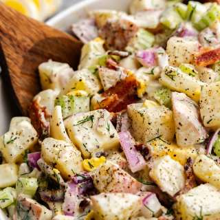Mom's Creamy Potato Salad