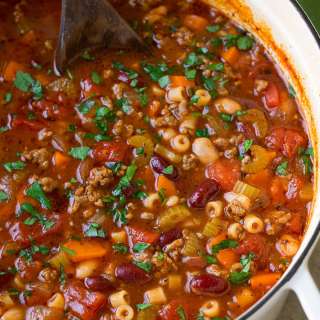 Pasta e Fagioli Soup {Olive Garden Copycat Recipe}