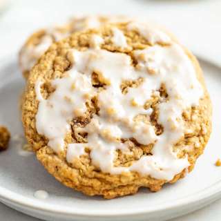 Iced Oatmeal Cookies