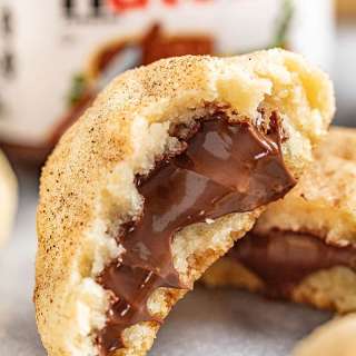 Nutella Stuffed Churro Cookies
