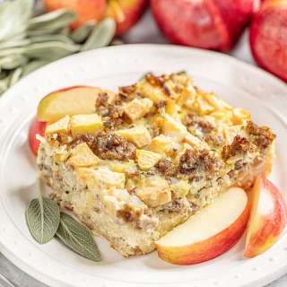 Sausage and Apple Breakfast Strata
