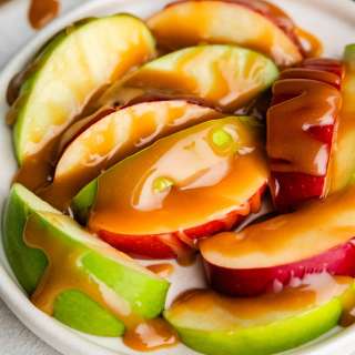 Caytlin's Famous Apple Bourbon Caramel Sauce