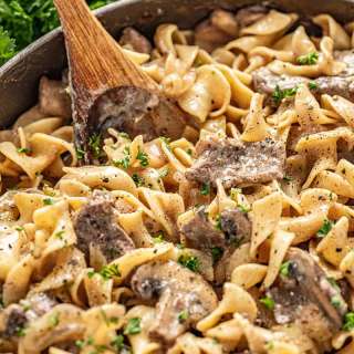 Old Fashioned Beef Stroganoff