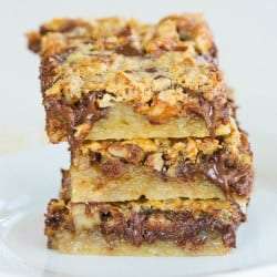Chunky Pecan Pie Bars