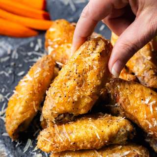 Garlic Parmesan Chicken Wings