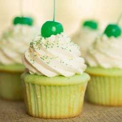 Shamrock Shake Cupcakes