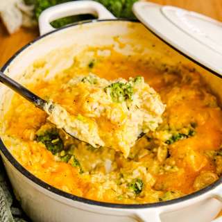 One Pot Chicken Broccoli and Rice