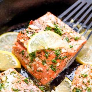Easy Lemon Garlic Salmon