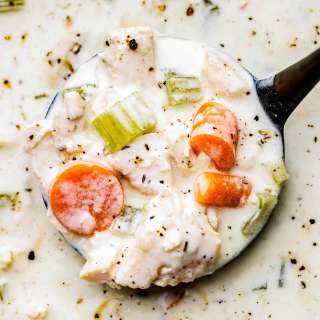 Slow Cooker Creamy Chicken Soup