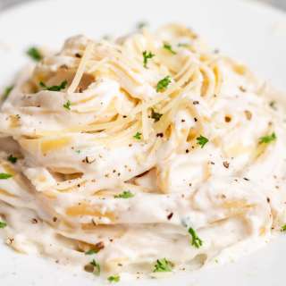 Creamy Fettuccine Alfredo