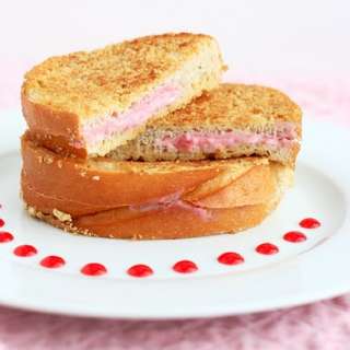 Raspberry Cheesecake Stuffed French Toast