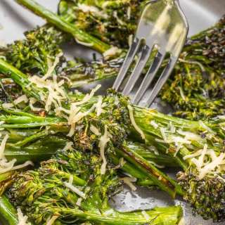 Air Fryer Broccolini