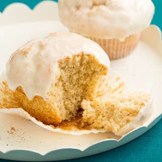 Eggnog Doughnut Muffins
