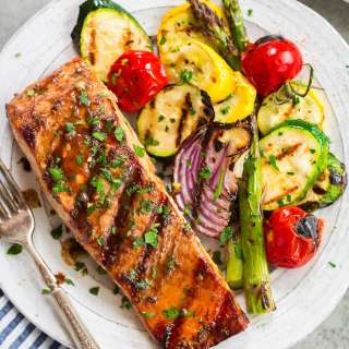 5 Ingredient Marinated Grilled Salmon