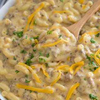 Creamiest Instant Pot Cheeseburger Macaroni