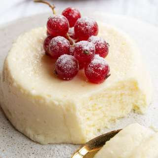 Keto Microwave Mug Cheesecake