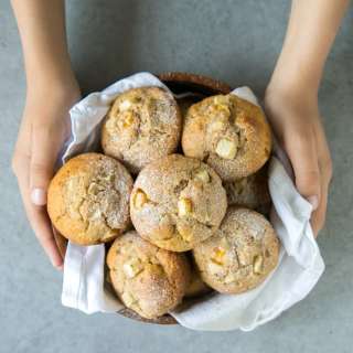 Easy Peach Muffins