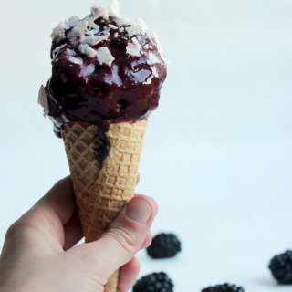 2-ingredients Blackberry ice cream