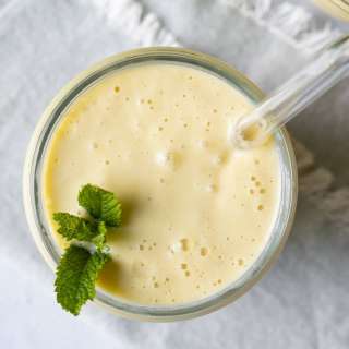 Mango Smoothie With Mint & Yogurt (Dairy-Free)