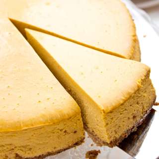 Keto Pumpkin Cheesecake