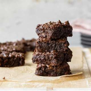 Almond Flour Brownies (Vegan, Gluten-Free)
