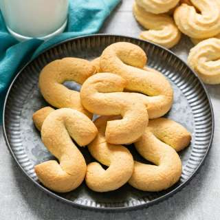 Italian S Cookies - Biscotti A Esse