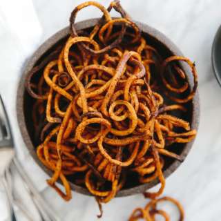 Curly Sweet Potato Fries with Garlic Aioli