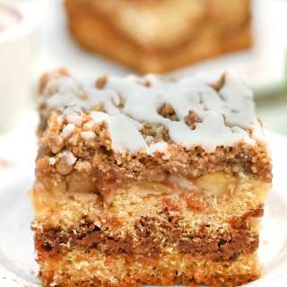 Apple Pie Coffee Cake