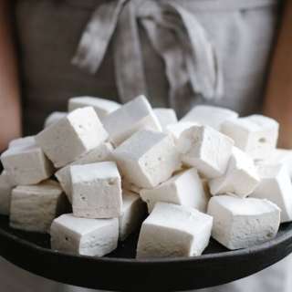 How to Make Homemade Marshmallows