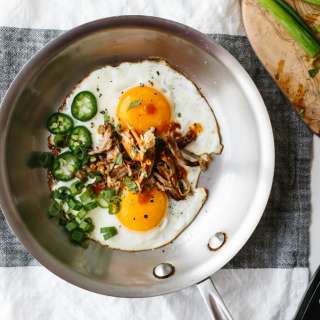 Spicy Pulled Pork Fried Eggs