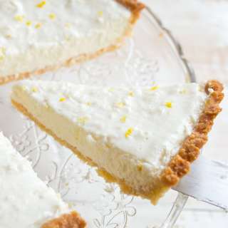 Low Carb Lemon Cheesecake