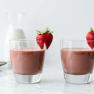 Strawberry Acai Smoothie