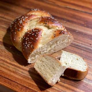 Armenian Easter Bread (Choreg)