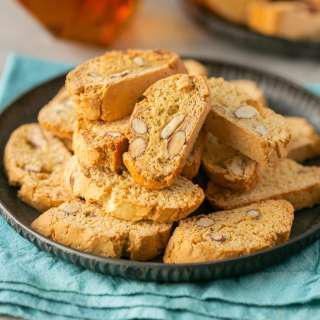 Cantucci - Italian Biscotti