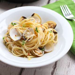 Linguine alle Vongole - Clam Linguine