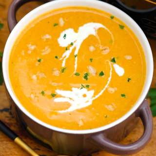 Slow Cooker Roasted Butternut Squash Soup