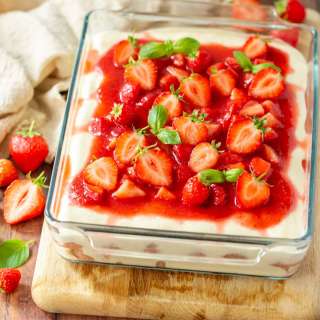 Strawberry Tiramisu