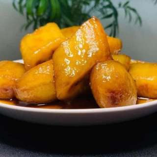 Minatamis Na Saging (Sweetened Bananas)